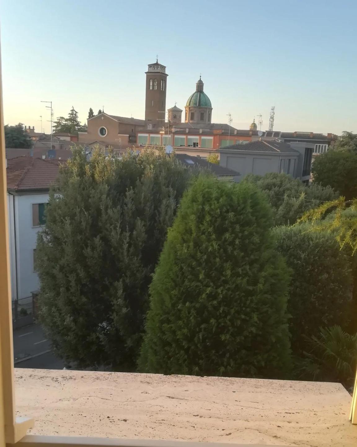 Vista Duomo Ravenna Apartment Bagian luar foto
